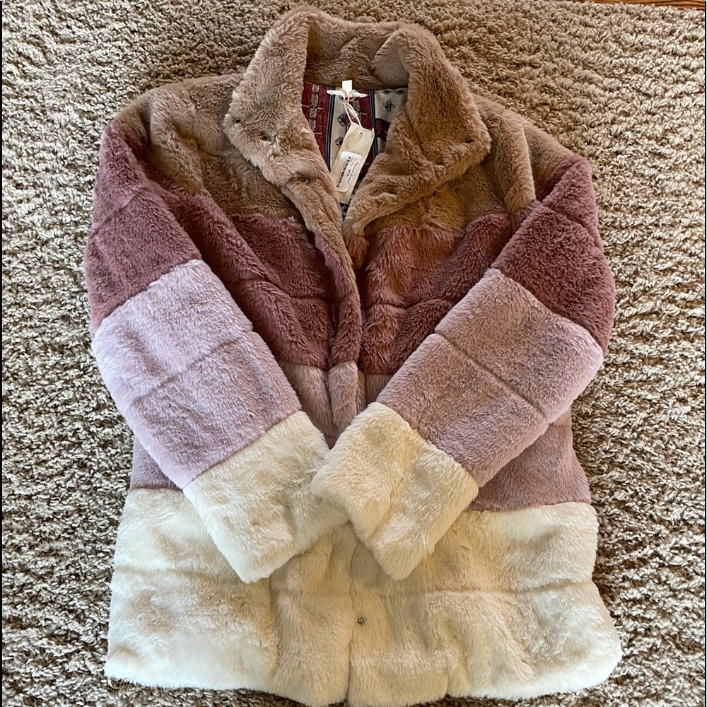 Women’s coat size small